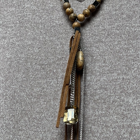 WHBM Silvertone Y-Necklace with Wooden/stone & Faux Leather Features - Picture 4 of 5